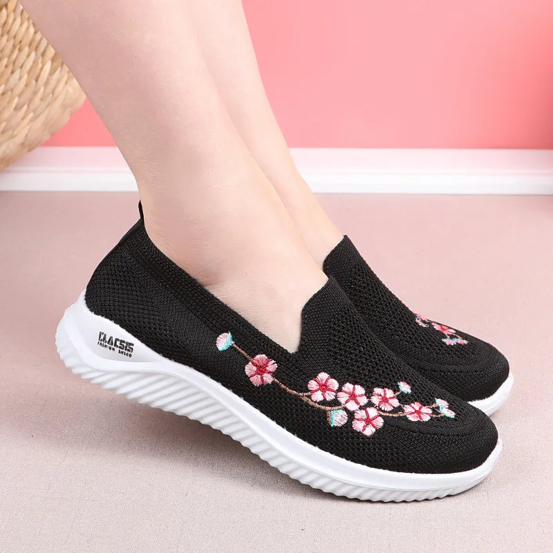 Tênis Feminino Ultra Comfort Flower™